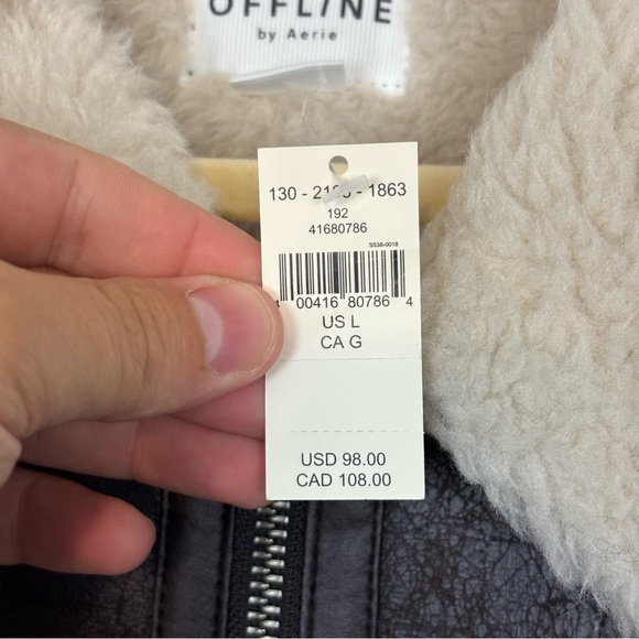 Offline By Aerie Faux Leather Sherpa Vest NWT Cozy Zip Up - Picture 5 of 11